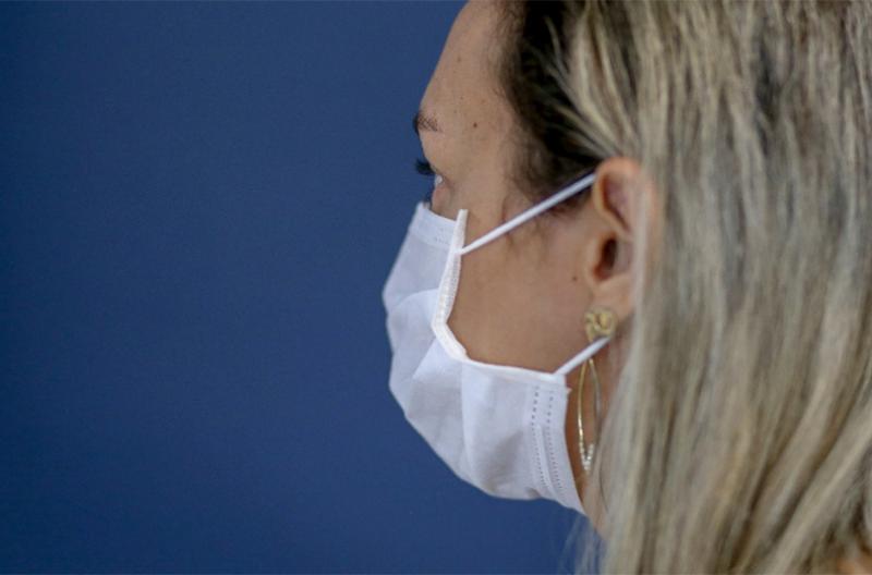 Uso de máscaras pode induzir produção de anticorpos contra Covid-19