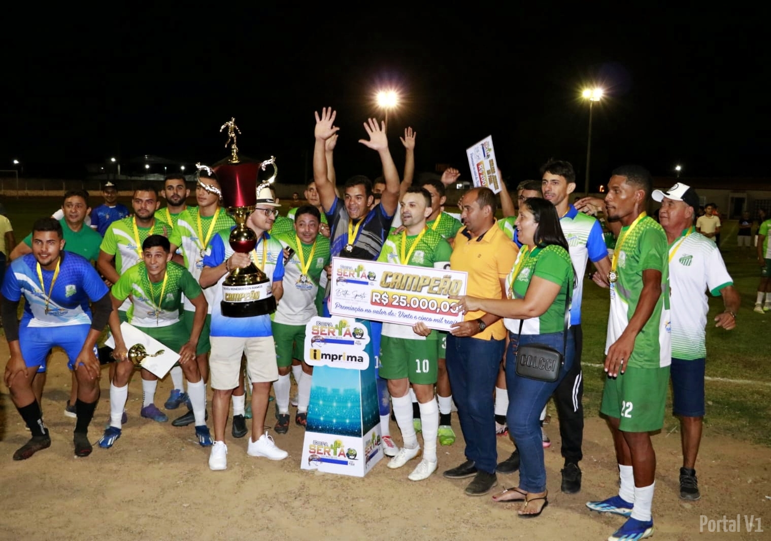 Seleção de Francisco Santos é bicampeã da Copa Sertão de Futebol 2024