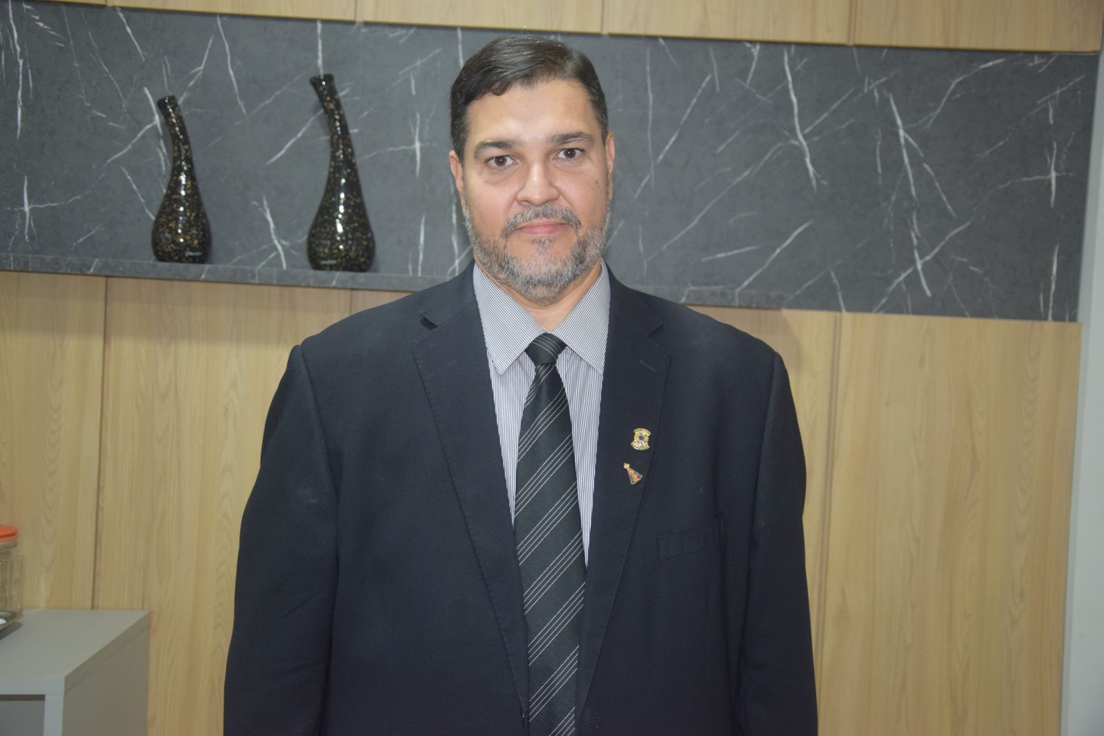 Vereador Rinaldinho solicita implantação do OPA Municipal e serviços de limpeza no Bairro Pantanal