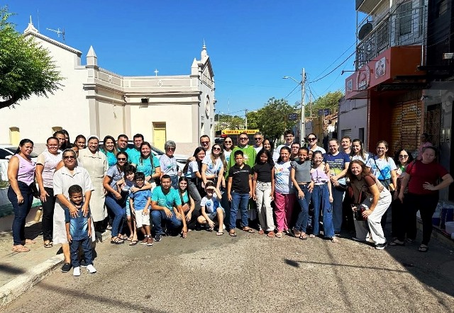 Paróquia Nossa Senhora dos Remédios realiza ações do ‘Dia Mundial dos Pobres’ em Picos