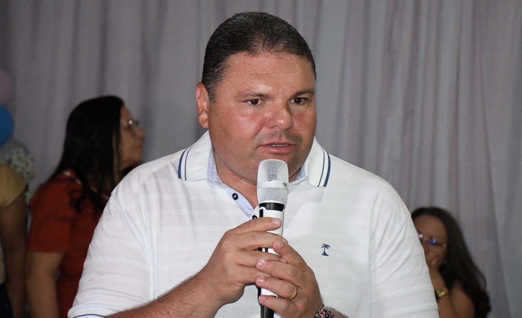 Prefeito de São José do Piauí divulga atrações do Pré-Réveillon 2025