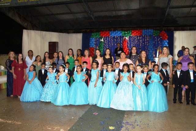 Formatura dos Doutores do ABC da Escolinha Mãe Neném em Itainópolis é marcada por emoção