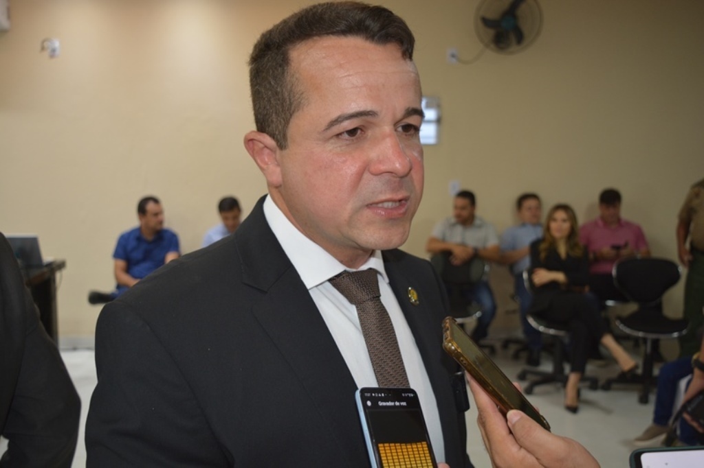 MP investiga legalidade de contratações sem concurso na Prefeitura de Sussuapara