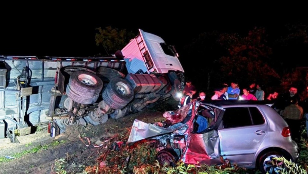 Tragédia em Vila Nova: Vereador e jovem morrem na BR-316; pai do parlamentar falece ao receber a notícia