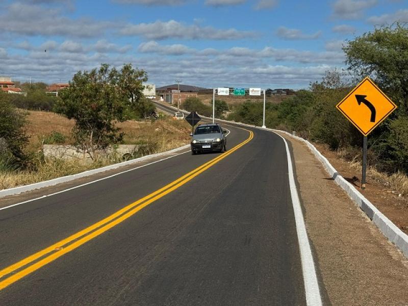 Piauí amplia malha rodoviária com mais de 1.200 km de novos trechos