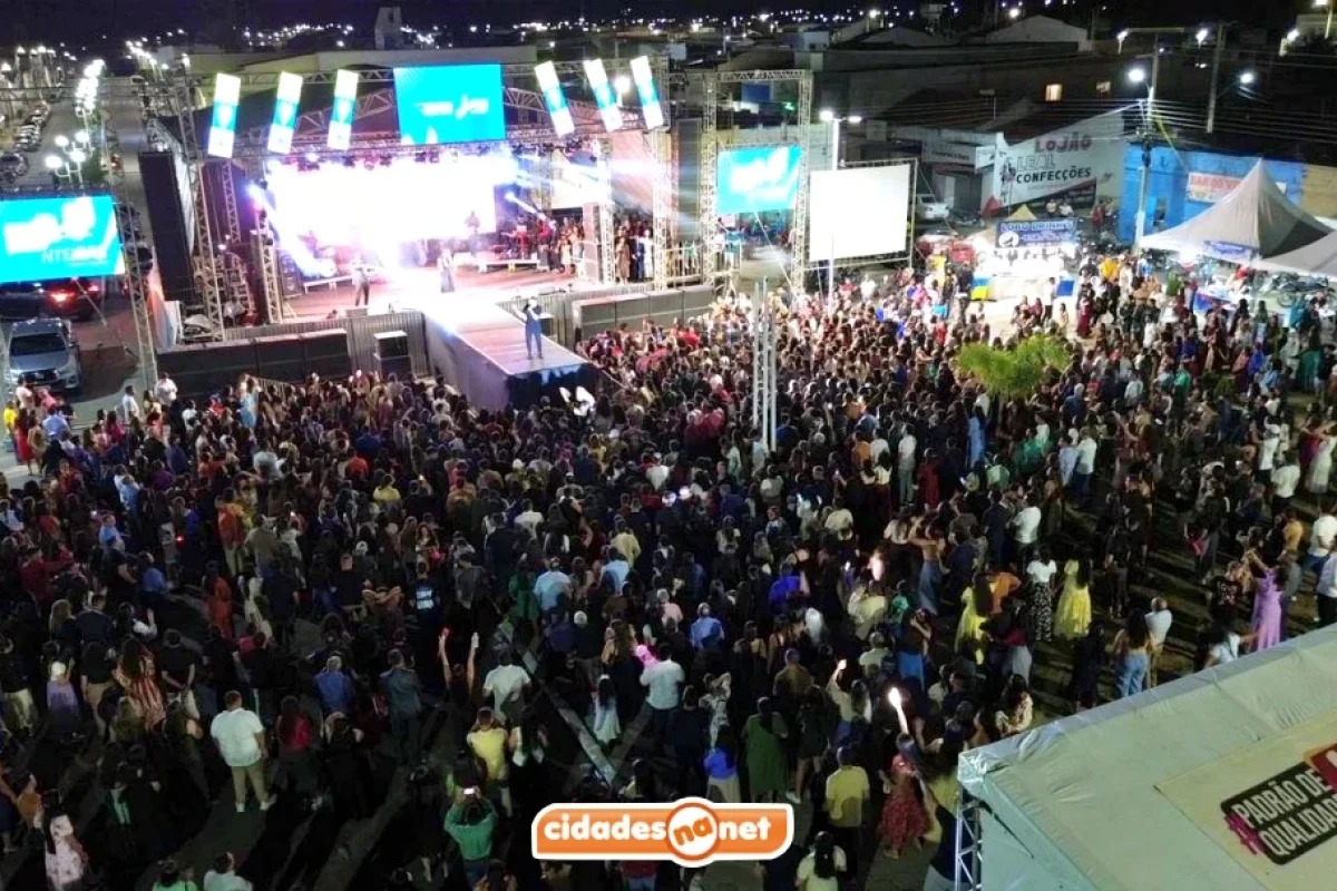 Show de Jefferson e Suellen marca Dia do Evangélico e encerra comemorações dos 91 anos de Fronteiras