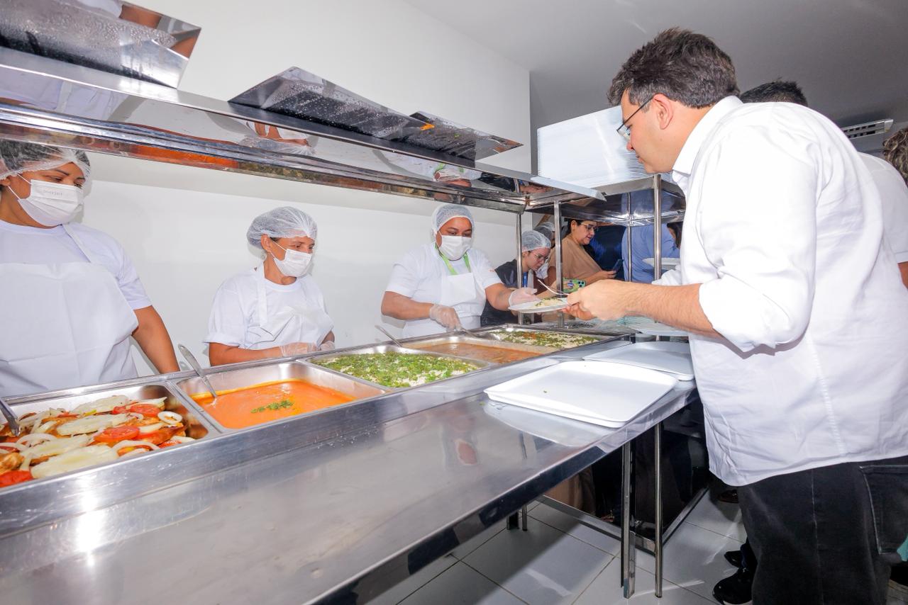 Governo do Piauí inaugura restaurante popular na zona sul com almoço a R$ 1; Rafael Fonteles destaca segurança alimentar