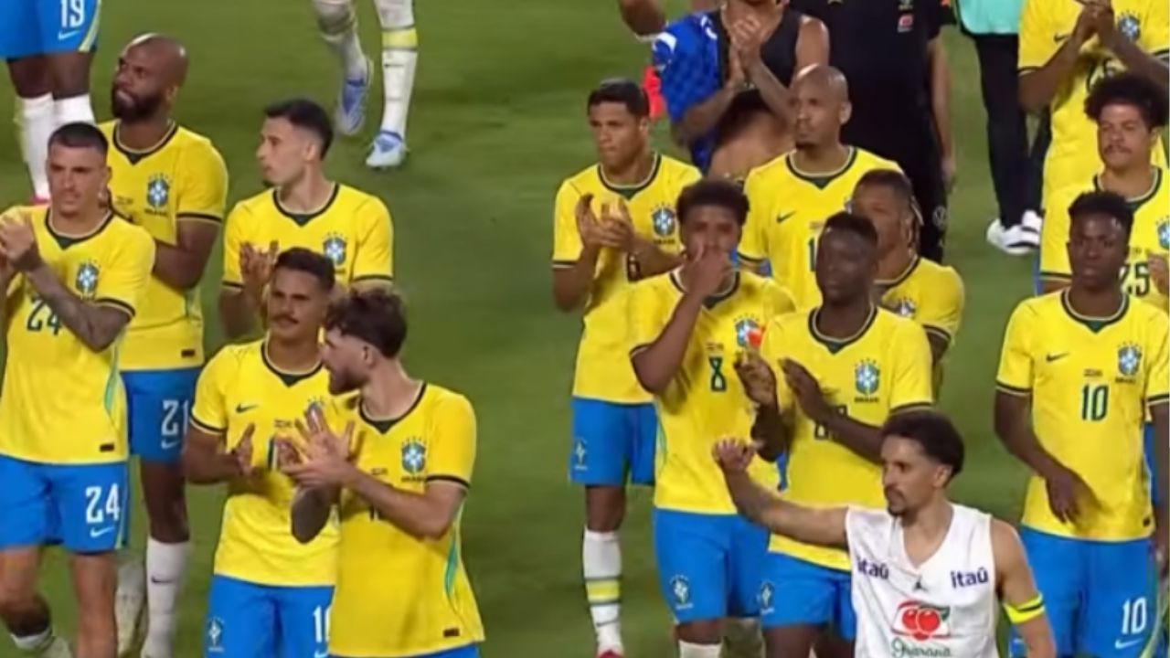 Deputado apresenta projeto para proibir convocação de jogadores que atuam no exterior para a Seleção Brasileira